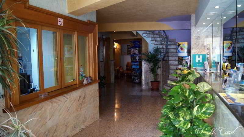 Hostal Carel El Médano المظهر الخارجي الصورة