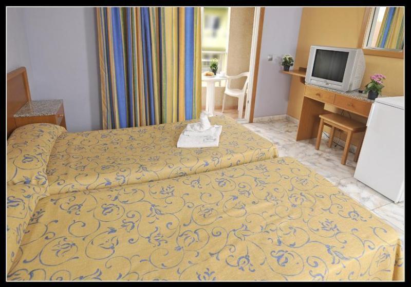 Hostal Carel El Médano المظهر الخارجي الصورة